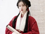 The Charm of Medium-Length Sleeve Cheongsam Skirts