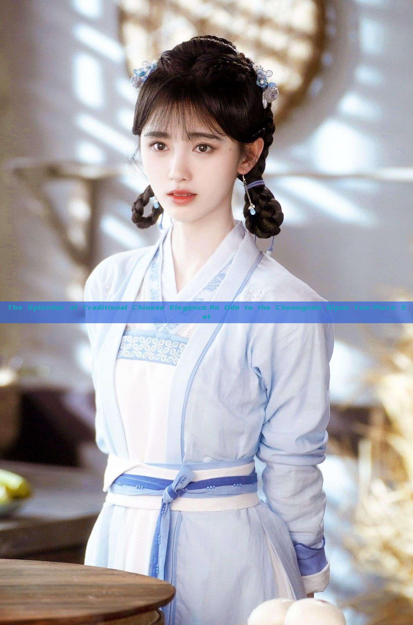The Splendor of Traditional Chinese Elegance:An Ode to the Cheongsam Qipao Two-Piece Set The Splendor of Traditional Chinese Elegance:An Ode to the Cheongsam Qipao Two-Piece Set