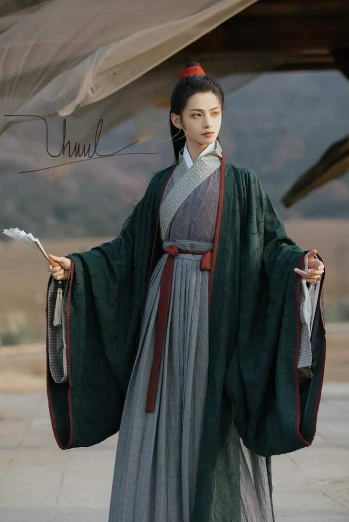 Refined Qipao for Modern Women:Embracing the Autumn-Winter Fashion Refined Qipao for Modern Women:Embracing the Autumn-Winter Fashion
