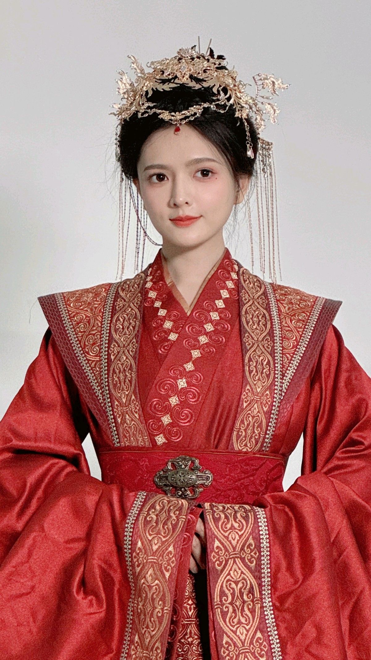 The Charm of Cheongsam Women:Chinese Style Retro and Medium-Long Length Elegance The Charm of Cheongsam Women:Chinese Style Retro and Medium-Long Length Elegance