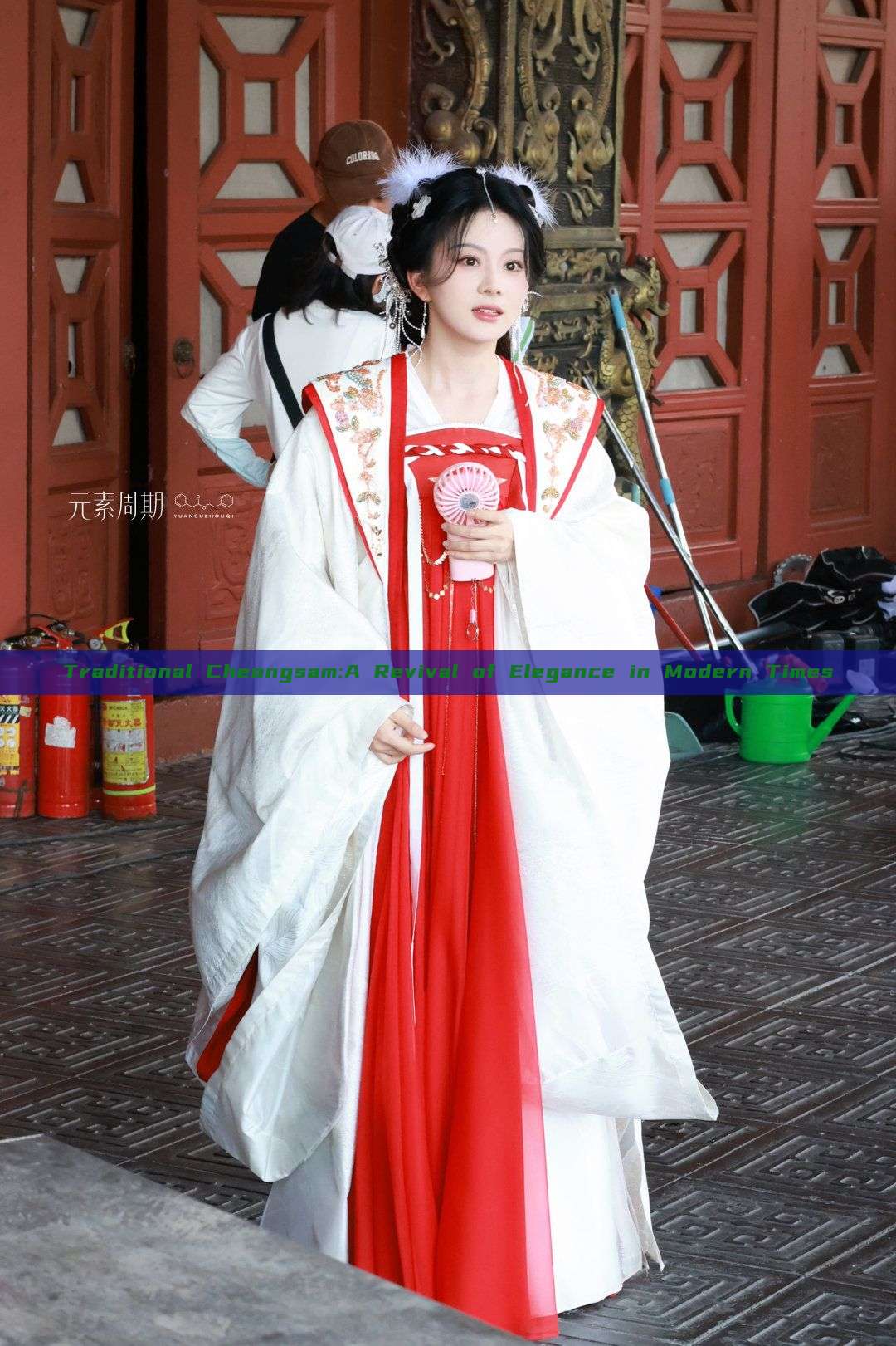 Traditional Cheongsam:A Revival of Elegance in Modern Times Traditional Cheongsam:A Revival of Elegance in Modern Times