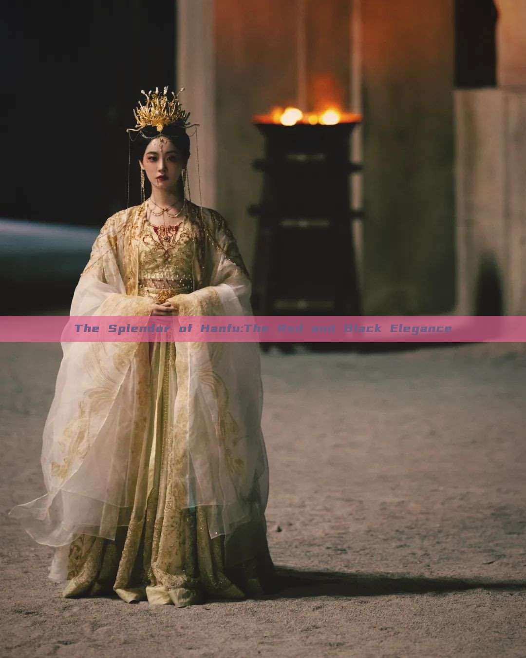 The Splendor of Hanfu:The Red and Black Elegance The Splendor of Hanfu:The Red and Black Elegance