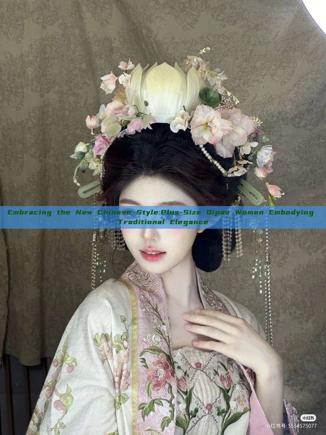 Embracing the New Chinese Style:Plus-Size Qipao Women Embodying Traditional Elegance Embracing the New Chinese Style:Plus-Size Qipao Women Embodying Traditional Elegance
