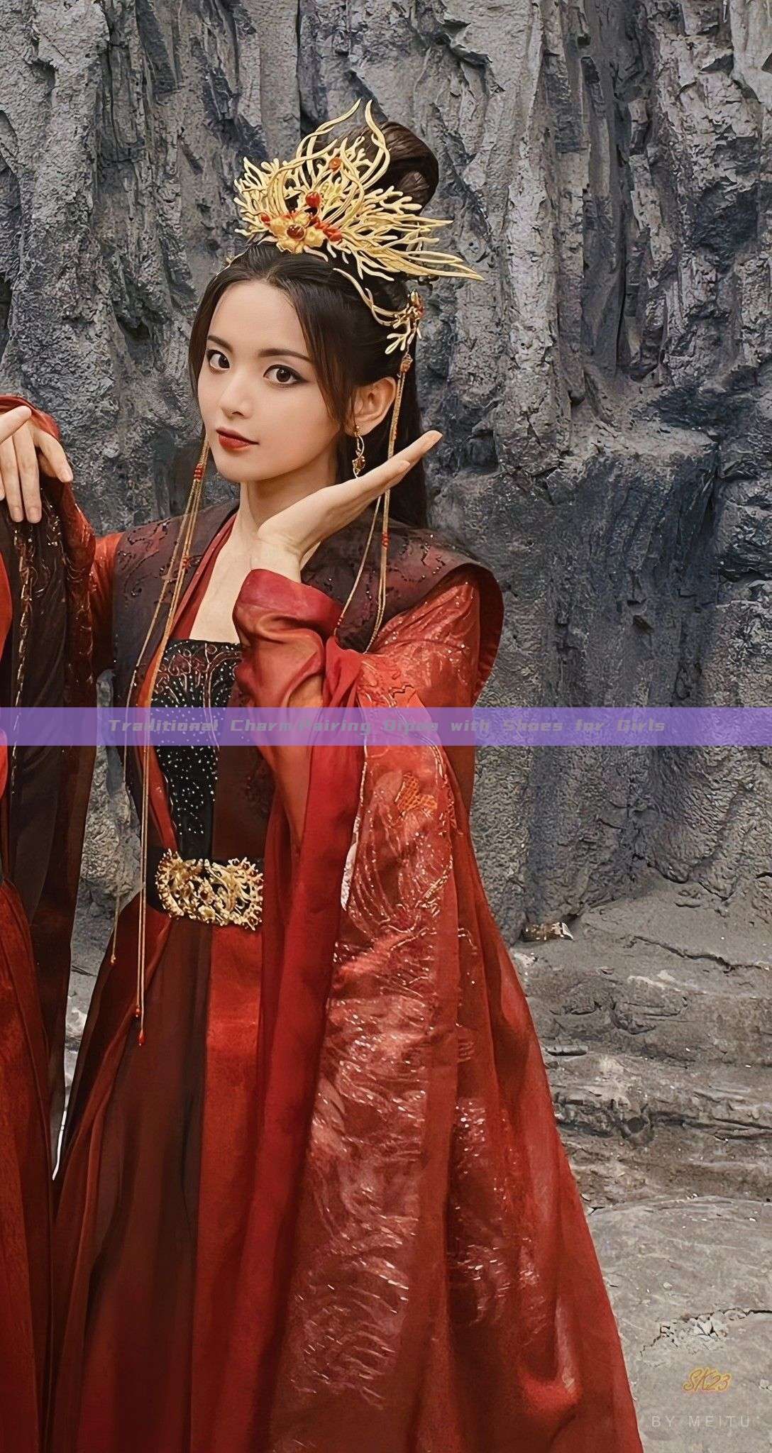 Traditional Charm:Pairing Qipao with Shoes for Girls Traditional Charm:Pairing Qipao with Shoes for Girls