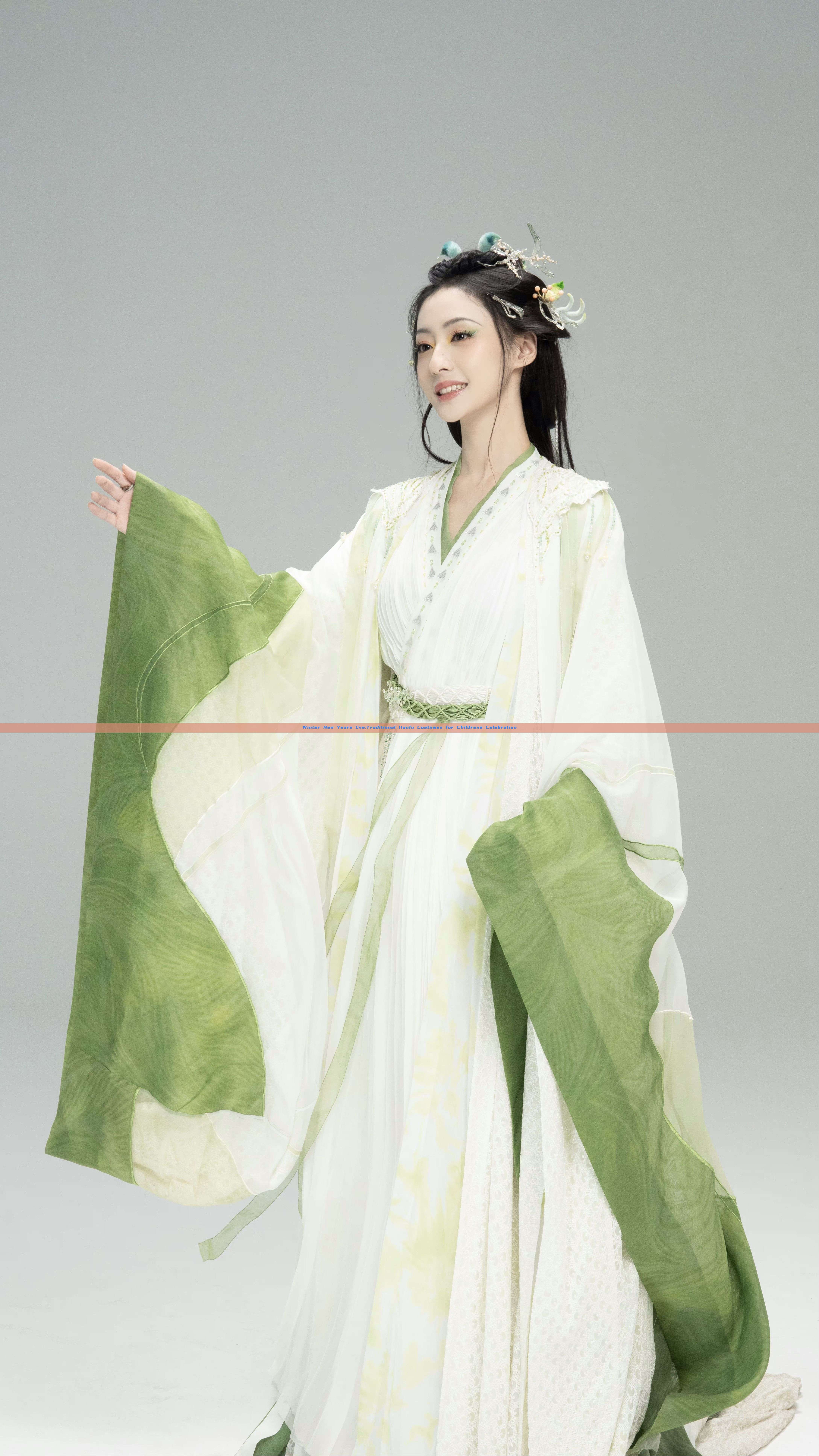 Winter New Years Eve:Traditional Hanfu Costumes for Childrens Celebration Winter New Years Eve:Traditional Hanfu Costumes for Childrens Celebration