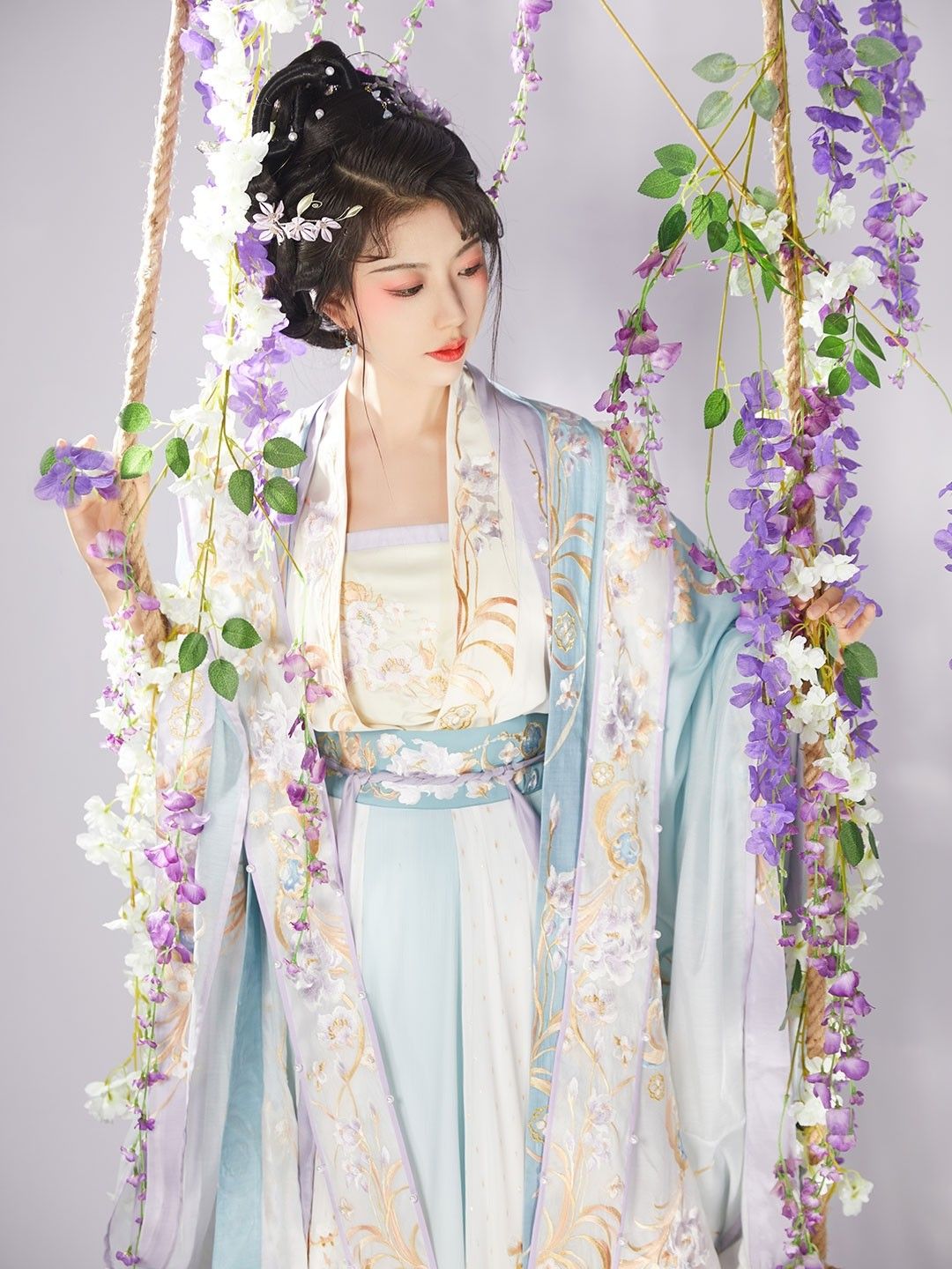 Elegant Clothes with Cheongsam-Style Bolero Shrugs and Laces Elegant Clothes with Cheongsam-Style Bolero Shrugs and Laces