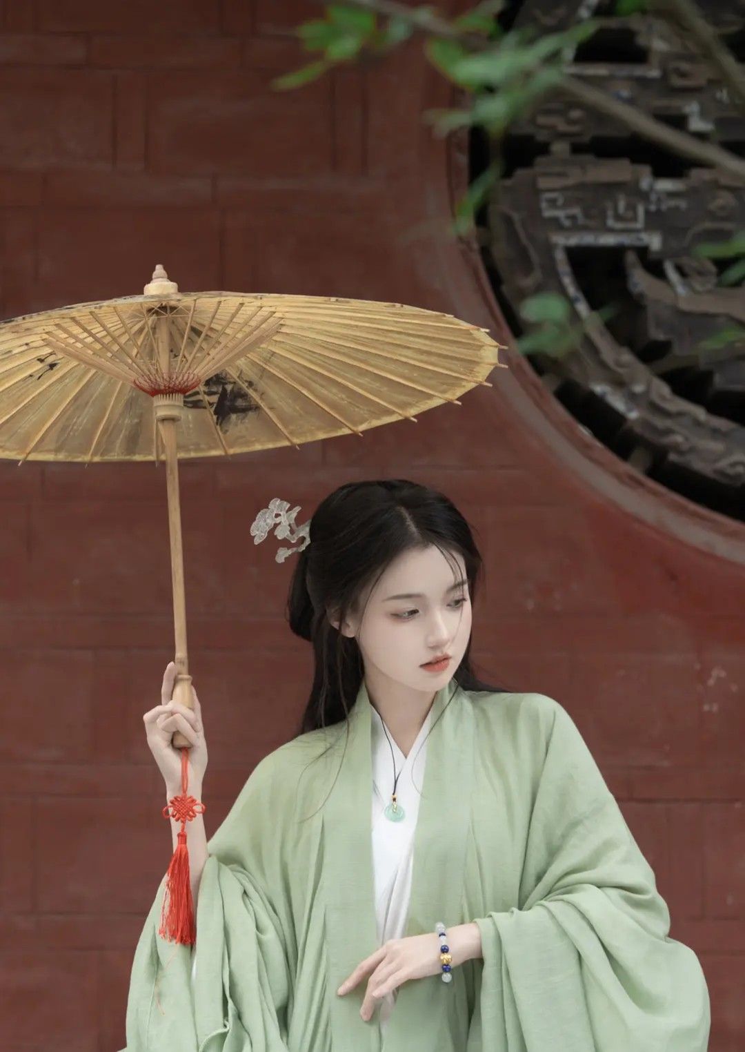 The Complete Guide to Hanfu Hair Accessories:A Blend of Traditional Beauty in Tang Dynasty Style The Complete Guide to Hanfu Hair Accessories:A Blend of Traditional Beauty in Tang Dynasty Style