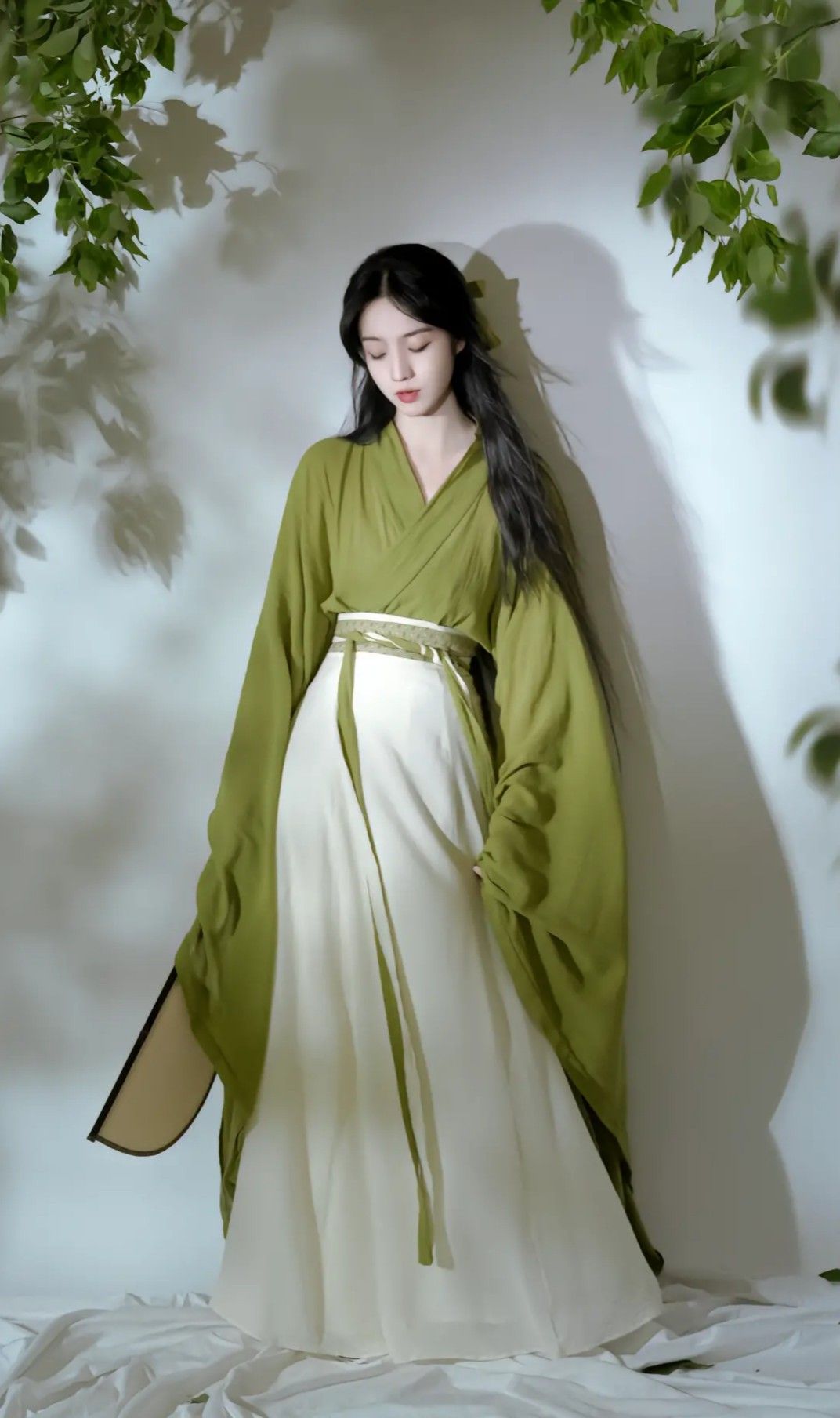 Winter-Friendly Cheongsam Shoes with Flat-Bottomed Elegance Winter-Friendly Cheongsam Shoes with Flat-Bottomed Elegance