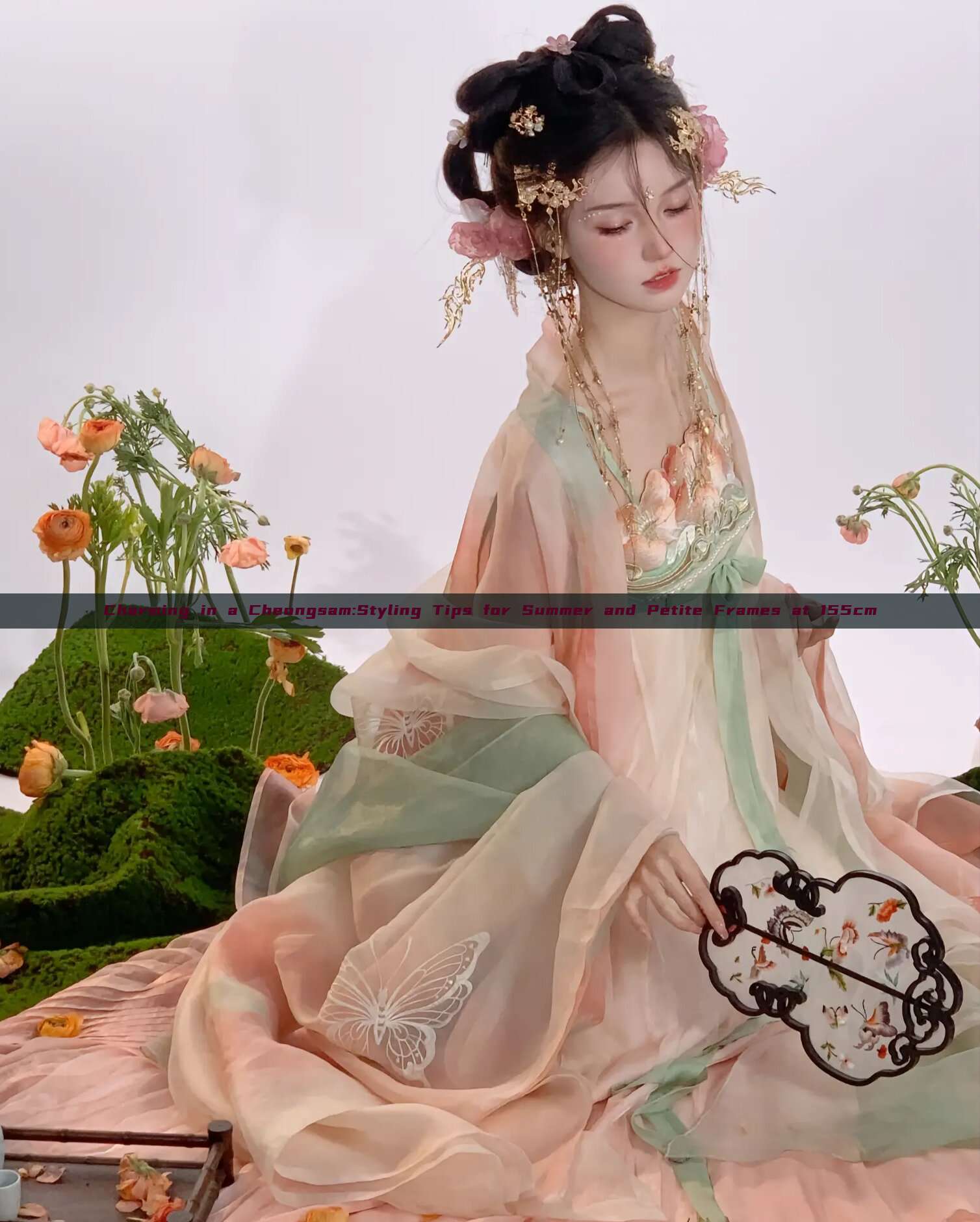 Charming in a Cheongsam:Styling Tips for Summer and Petite Frames at 155cm Charming in a Cheongsam:Styling Tips for Summer and Petite Frames at 155cm