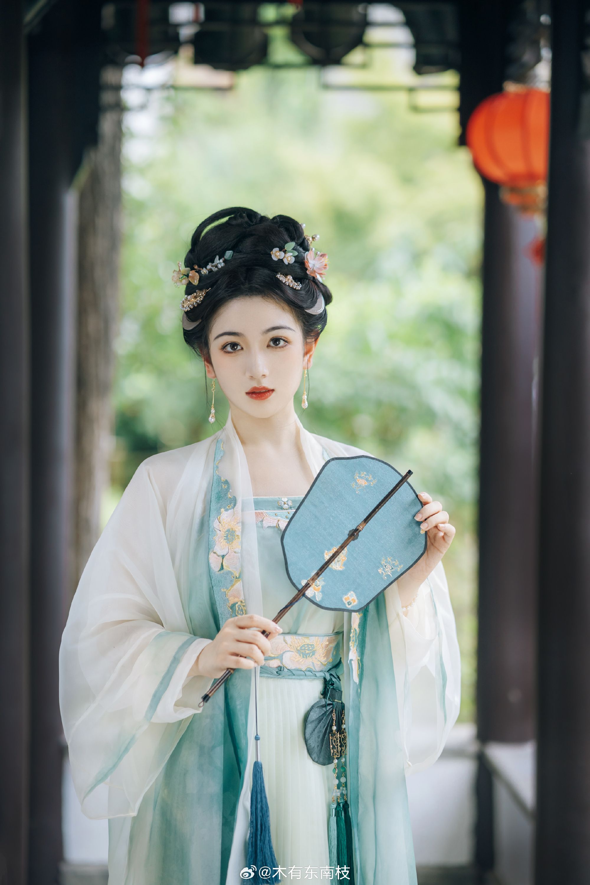 Tang-Style Hanfu Childrens Wear:A Journey into Traditional Chinese童装魅力 Tang-Style Hanfu Childrens Wear:A Journey into Traditional Chinese童装魅力