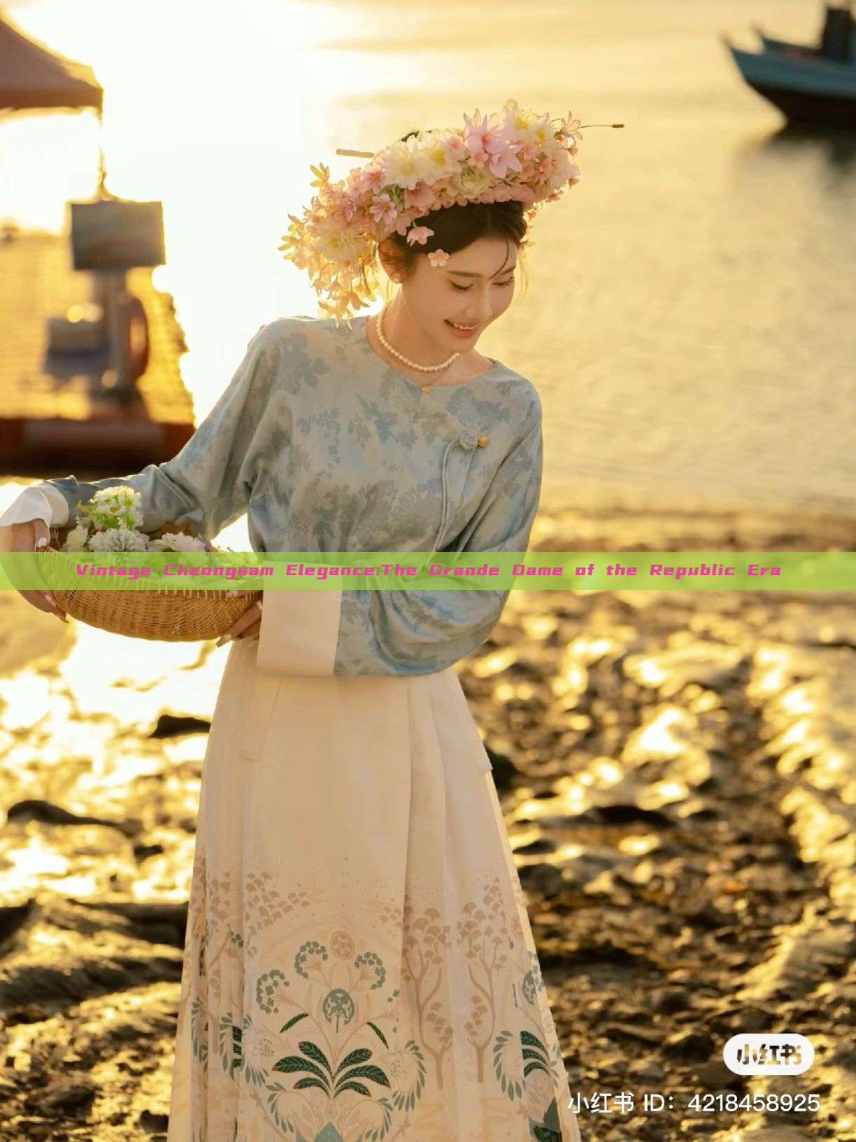 Vintage Cheongsam Elegance:The Grande Dame of the Republic Era Vintage Cheongsam Elegance:The Grande Dame of the Republic Era