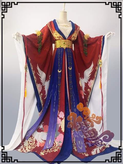 Elegance in Cheongsam and Fan:A Cultural Journey of Refinement Elegance in Cheongsam and Fan:A Cultural Journey of Refinement