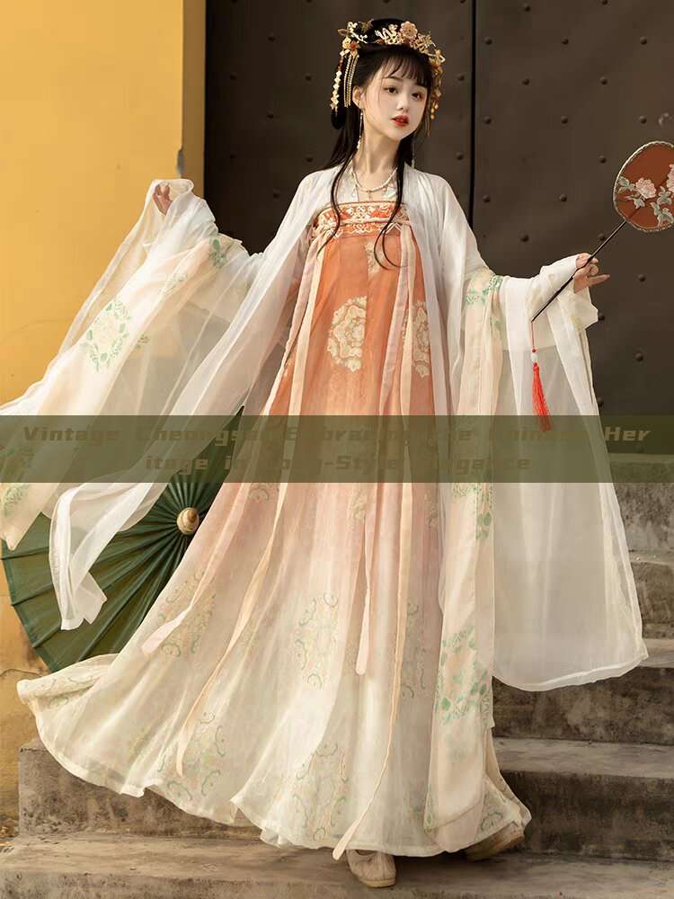 Vintage Cheongsam:Embracing the Chinese Heritage in Long-Style Elegance Vintage Cheongsam:Embracing the Chinese Heritage in Long-Style Elegance