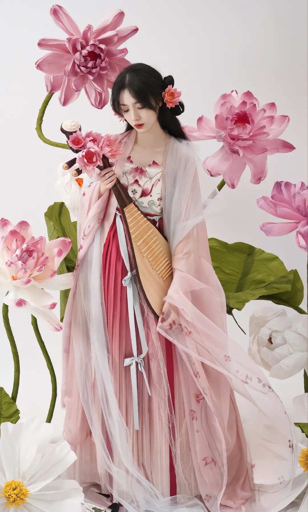 Reimagining the Traditional Hanfu Clothing:The Evolution of the Maomin Skirt and Jacket Ensemble Reimagining the Traditional Hanfu Clothing:The Evolution of the Maomin Skirt and Jacket Ensemble