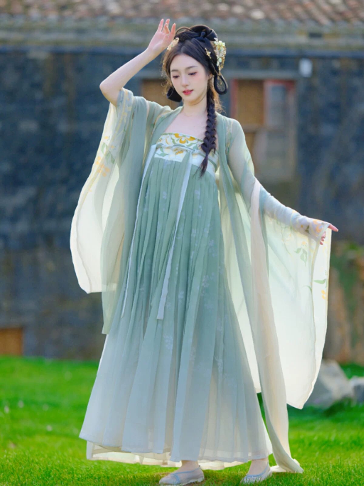 Little Girl in a Hanfu Group Embracing Traditional Chinese Heritage Little Girl in a Hanfu Group Embracing Traditional Chinese Heritage