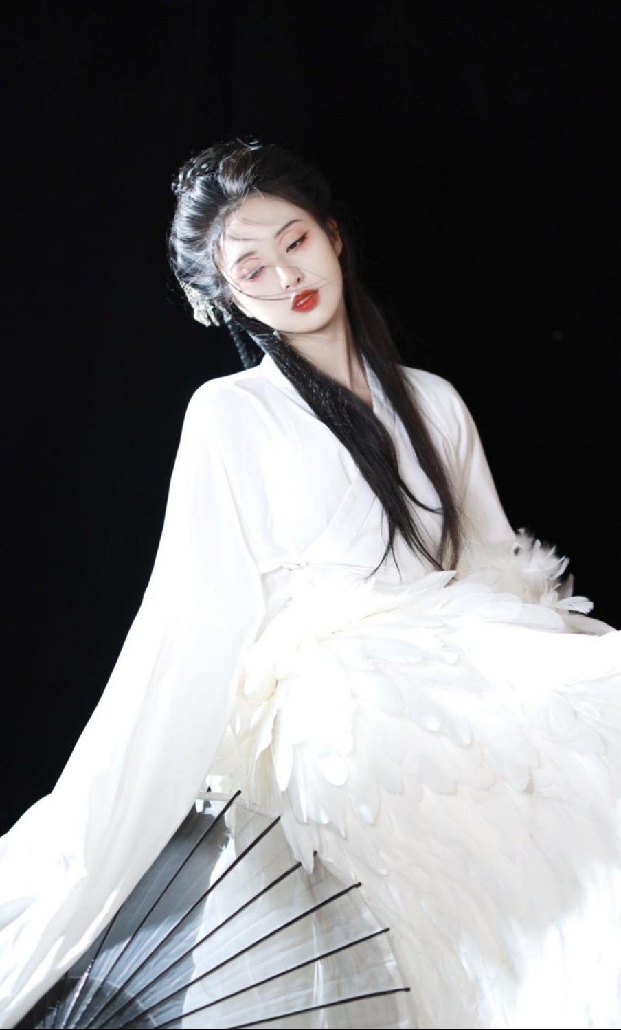 The Splendor of Tang-Style Hair Accessories in Hanfu Traditional Chinese Clothing The Splendor of Tang-Style Hair Accessories in Hanfu Traditional Chinese Clothing