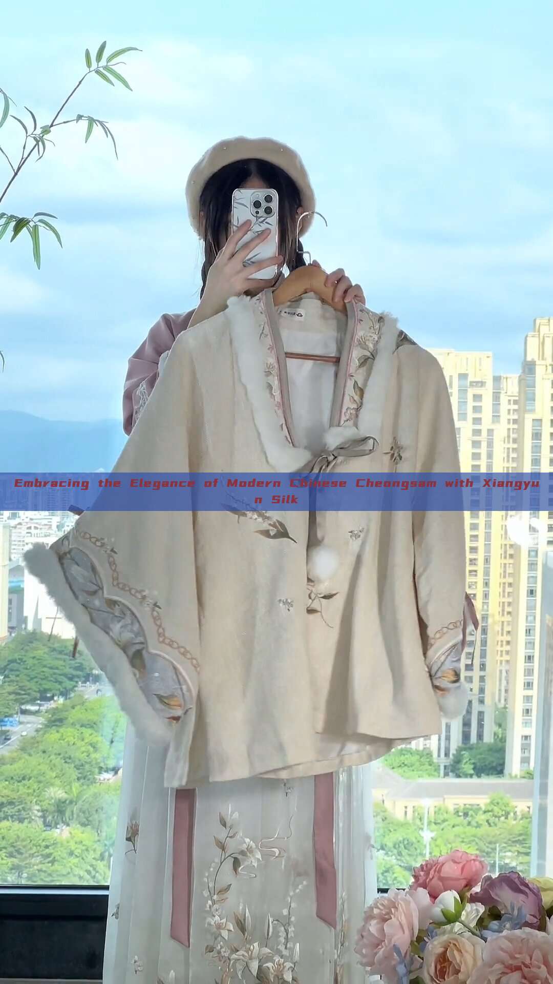 Embracing the Elegance of Modern Chinese Cheongsam with Xiangyun Silk Embracing the Elegance of Modern Chinese Cheongsam with Xiangyun Silk