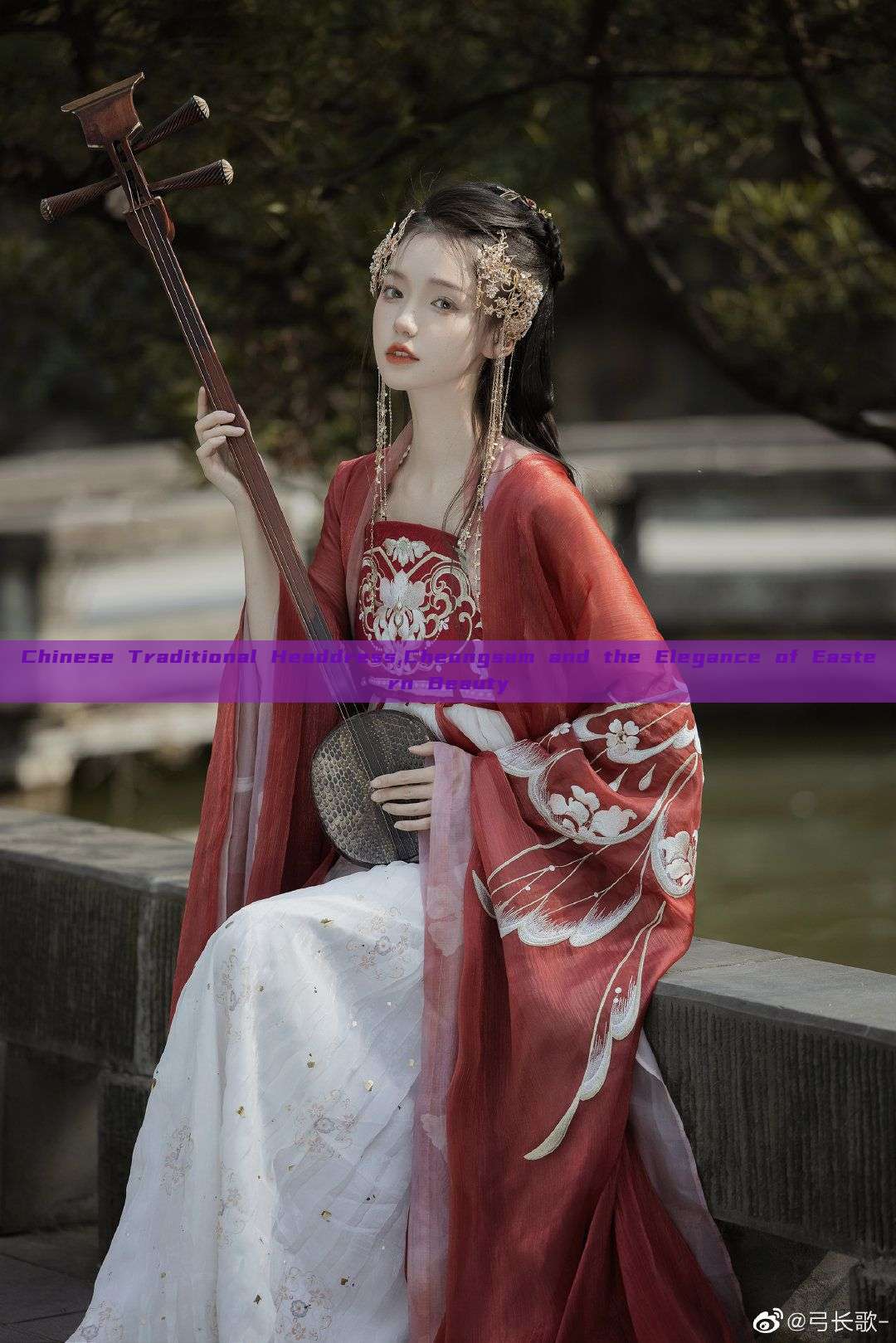 Chinese Traditional Headdress,Cheongsam and the Elegance of Eastern Beauty