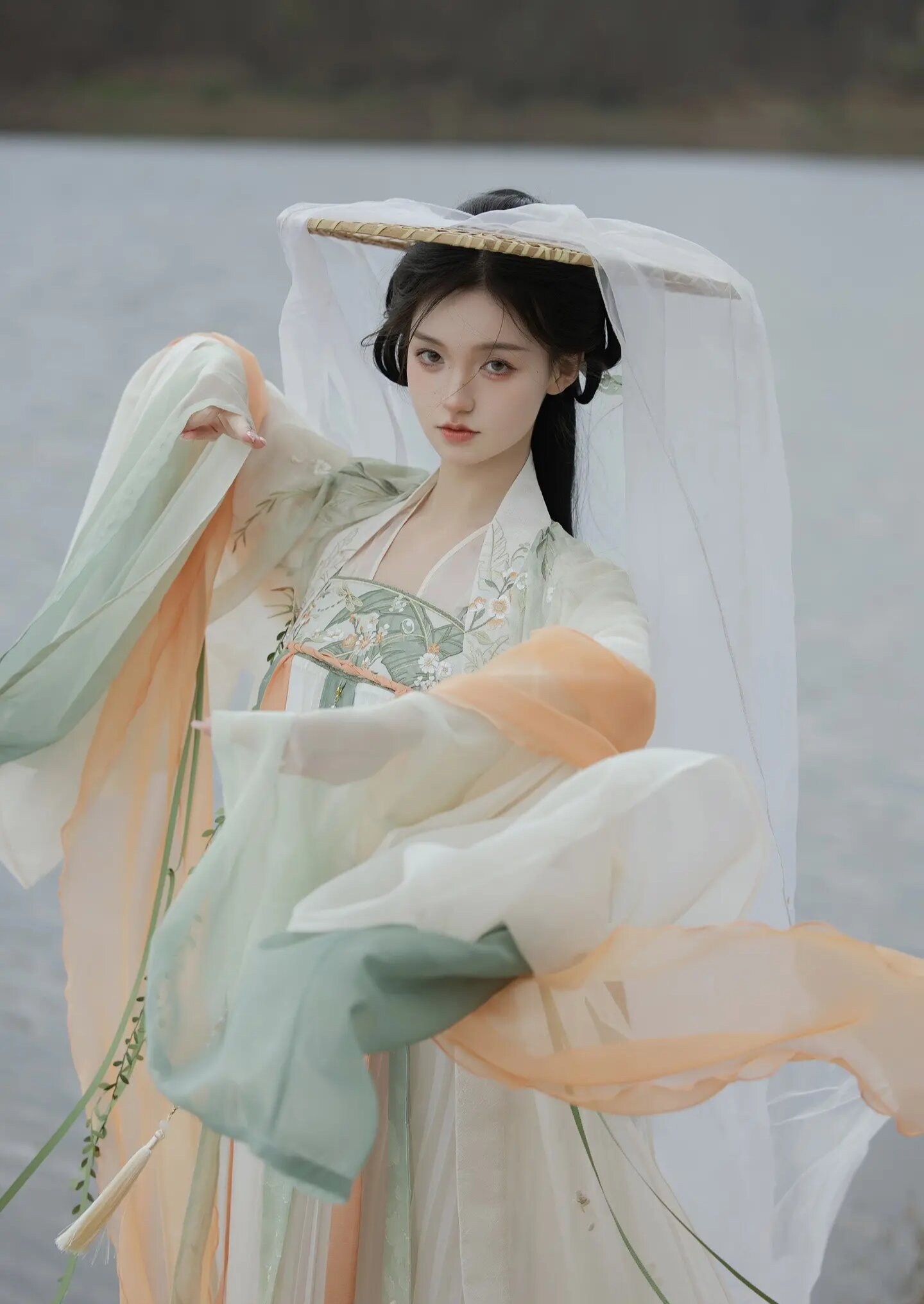 Elegant Qipao-Style Dress:A Premier Fashion Statement Elegant Qipao-Style Dress:A Premier Fashion Statement