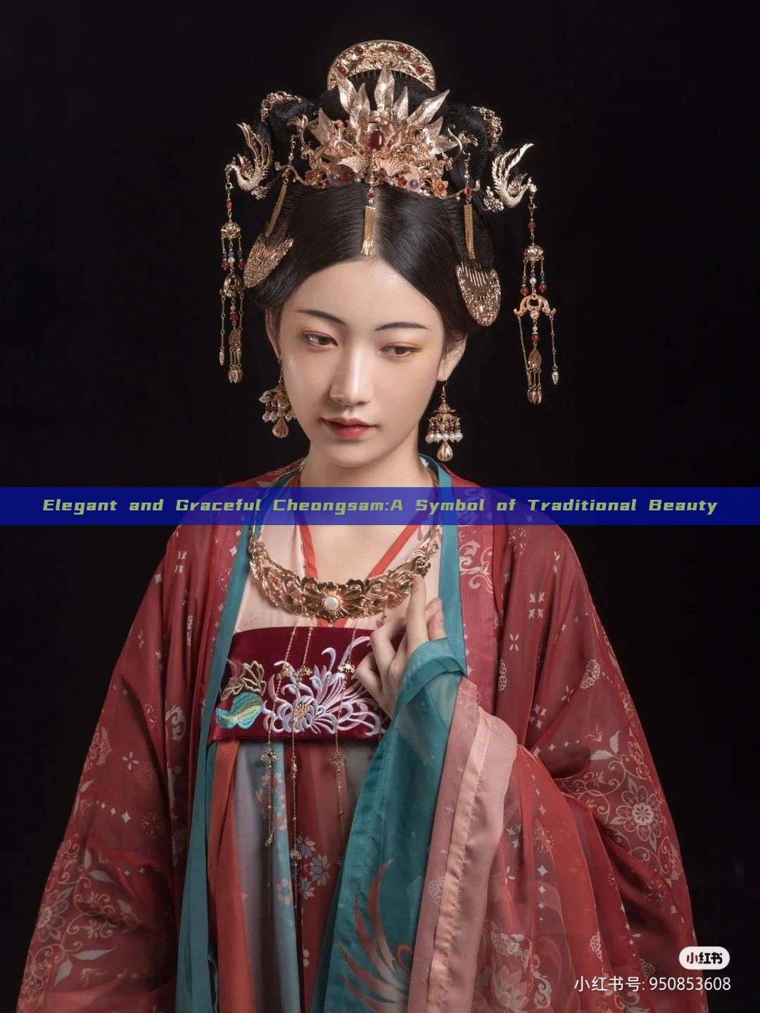 Elegant and Graceful Cheongsam:A Symbol of Traditional Beauty