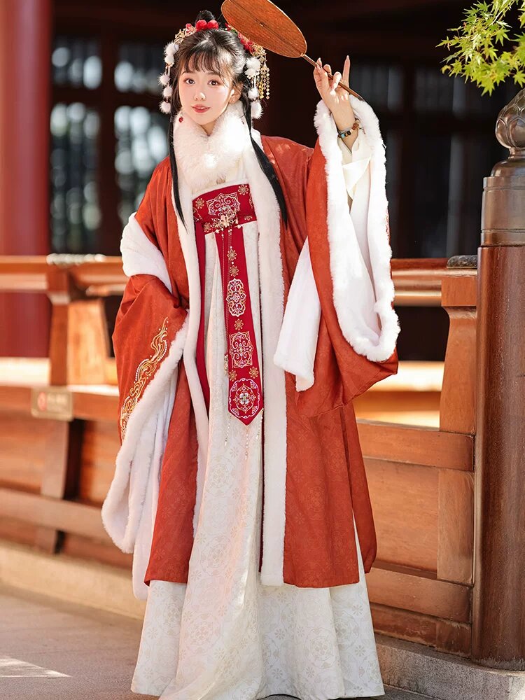 The Enigma of Black Long-Style Cheongsam:A Cultural Icon of Elegance and Power The Enigma of Black Long-Style Cheongsam:A Cultural Icon of Elegance and Power