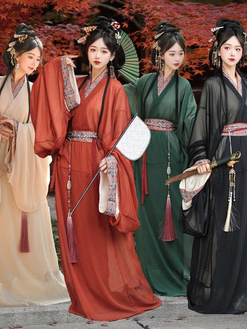 Unveiling the New Cheongsam Collection for 2023:A Glimpse into the Stage of Elegance Unveiling the New Cheongsam Collection for 2023:A Glimpse into the Stage of Elegance