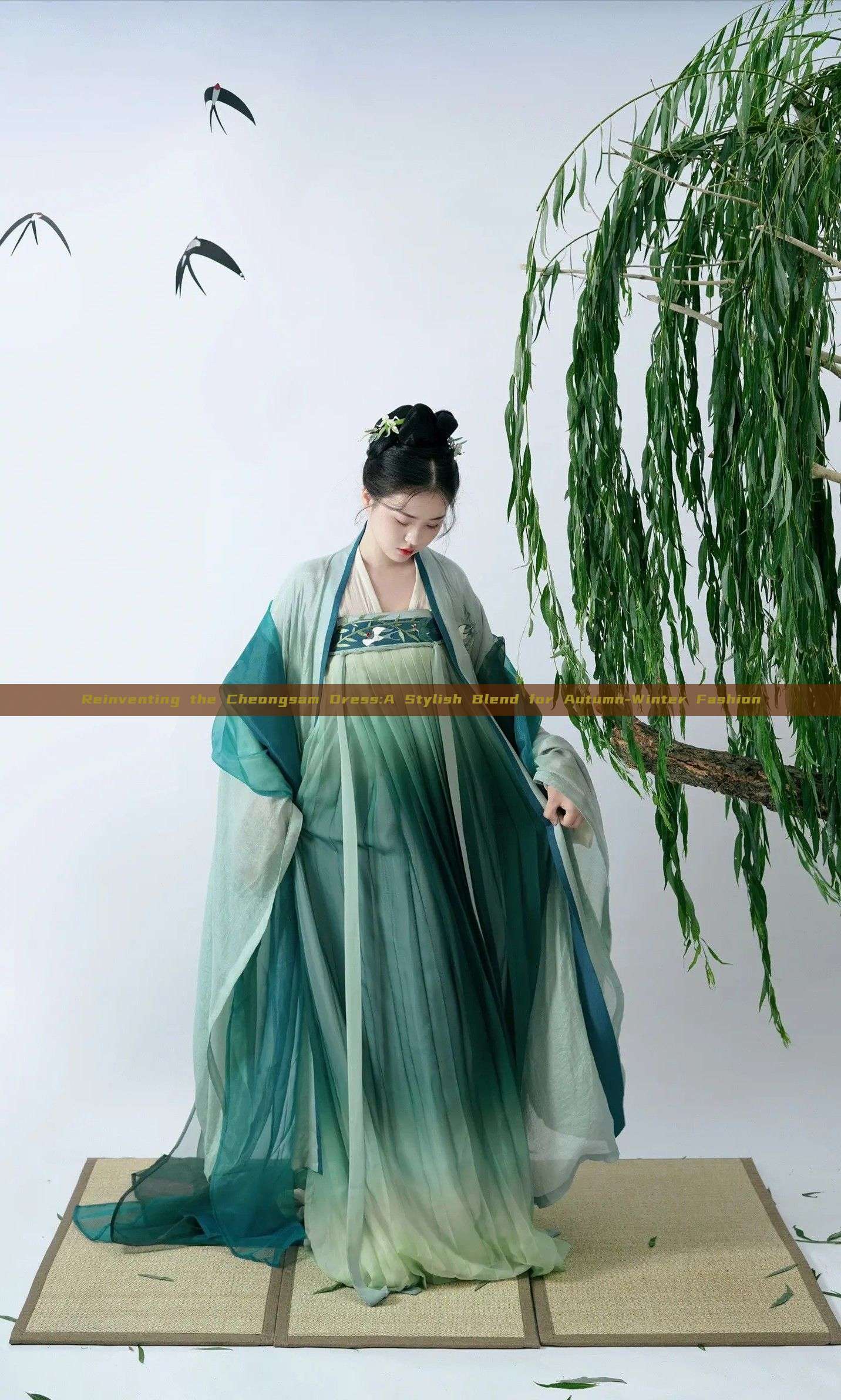 Reinventing the Cheongsam Dress:A Stylish Blend for Autumn-Winter Fashion