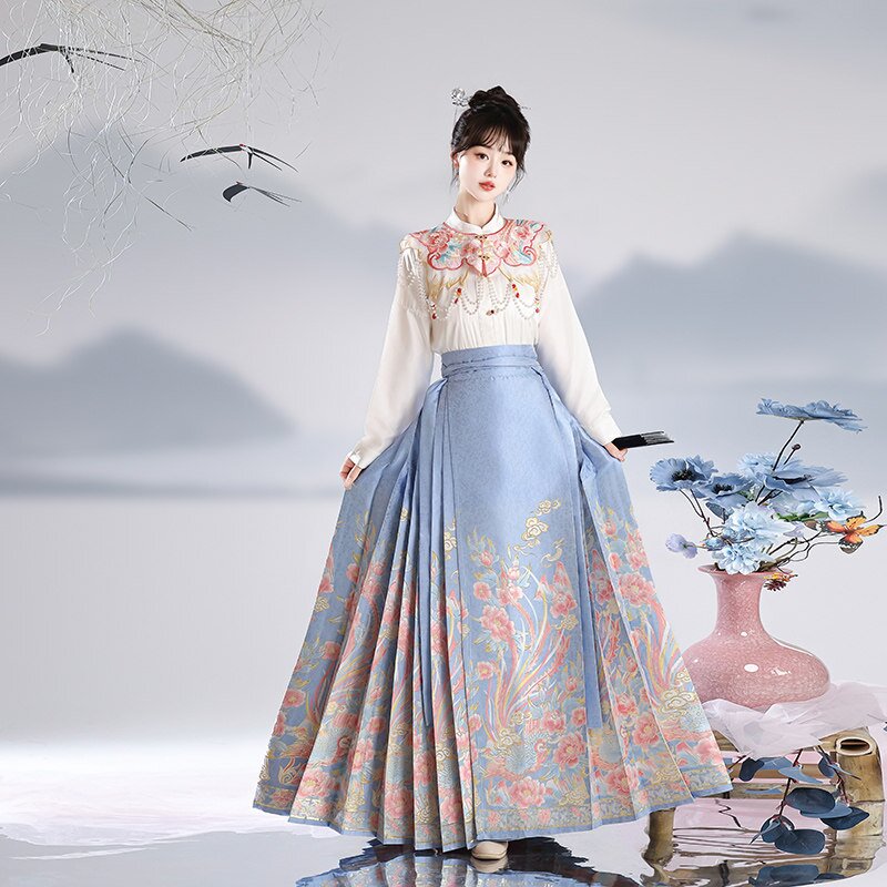 Satin-like Cheongsam in Blushing Pink Satin-like Cheongsam in Blushing Pink