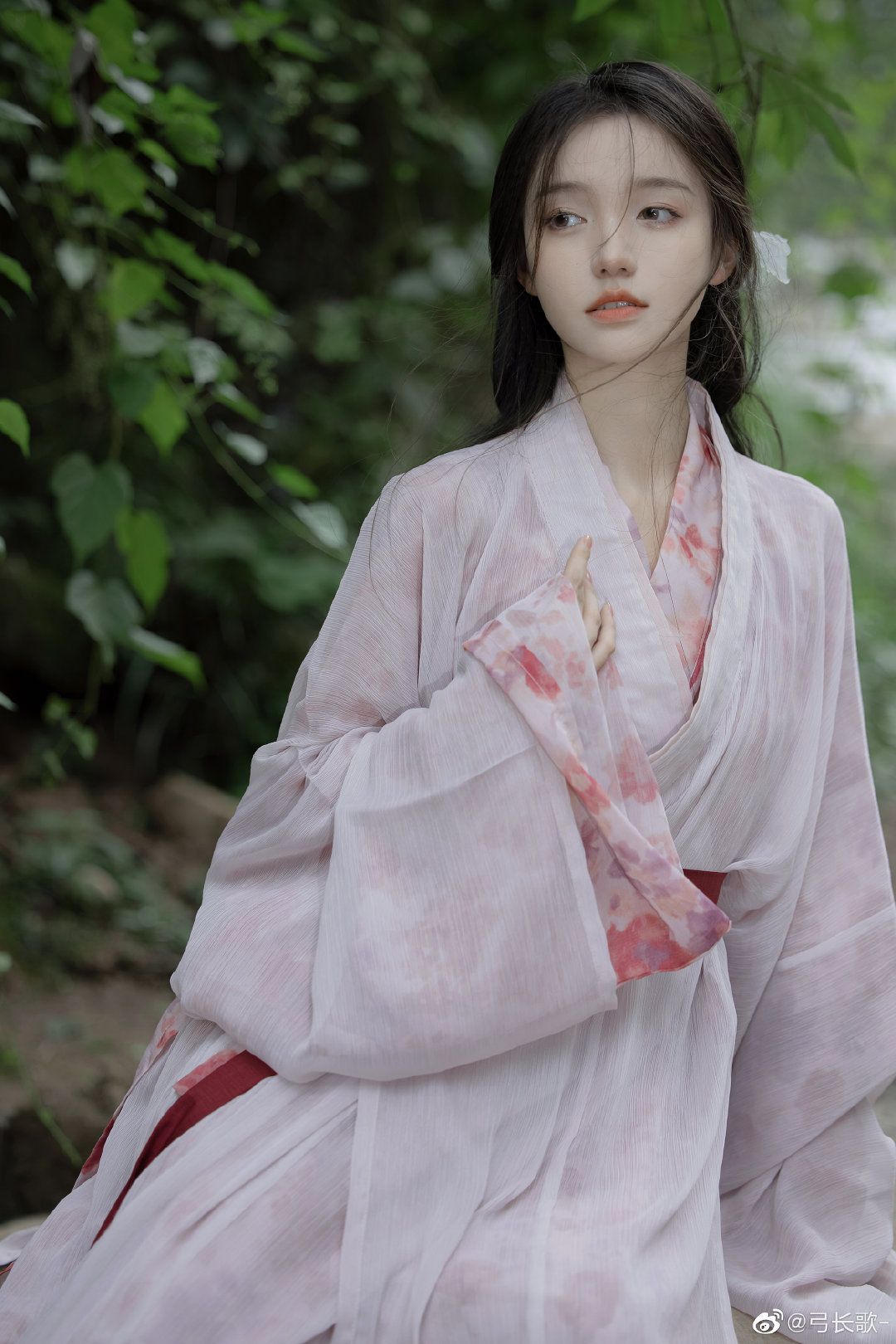 The Rise of Tang Dynasty Ancient Costume Wig:A Blend of Tradition and Fashion The Rise of Tang Dynasty Ancient Costume Wig:A Blend of Tradition and Fashion