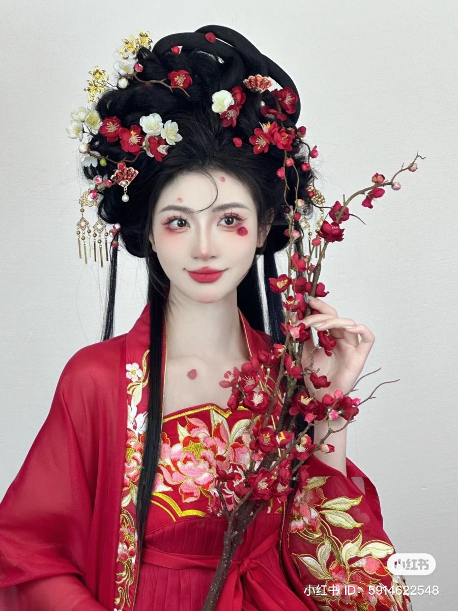 The Lazy Girls Guide to Styling a Cheongsam Hairdo The Lazy Girls Guide to Styling a Cheongsam Hairdo