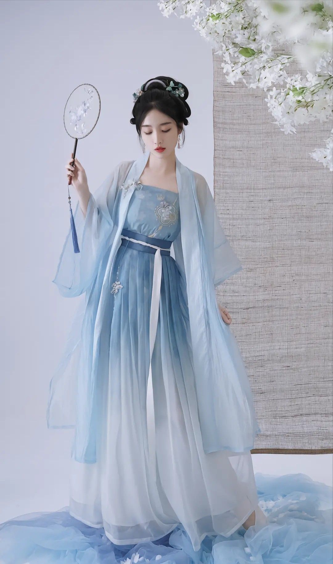 Winter Fashion for Adult Women in Hanfu Traditional Chinese Clothing Winter Fashion for Adult Women in Hanfu Traditional Chinese Clothing