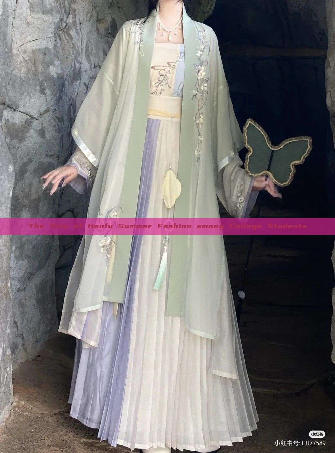 The Rise of Hanfu Summer Fashion among College Students The Rise of Hanfu Summer Fashion among College Students
