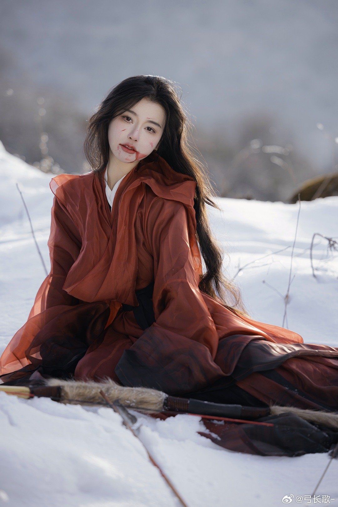The Elegance of Cheongsam:Embracing the Stylishness of a Slimming,High-slit Design The Elegance of Cheongsam:Embracing the Stylishness of a Slimming,High-slit Design