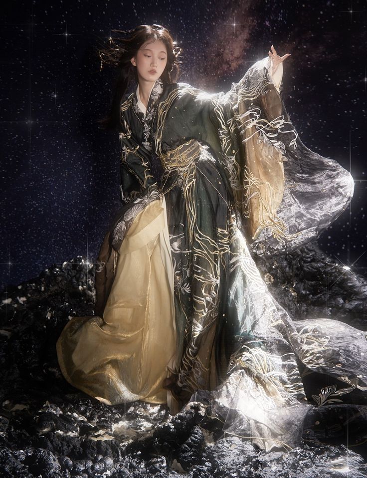Elegant Black Silk Long Cheongsam A Symbol of Grace and Power Elegant Black Silk Long Cheongsam A Symbol of Grace and Power