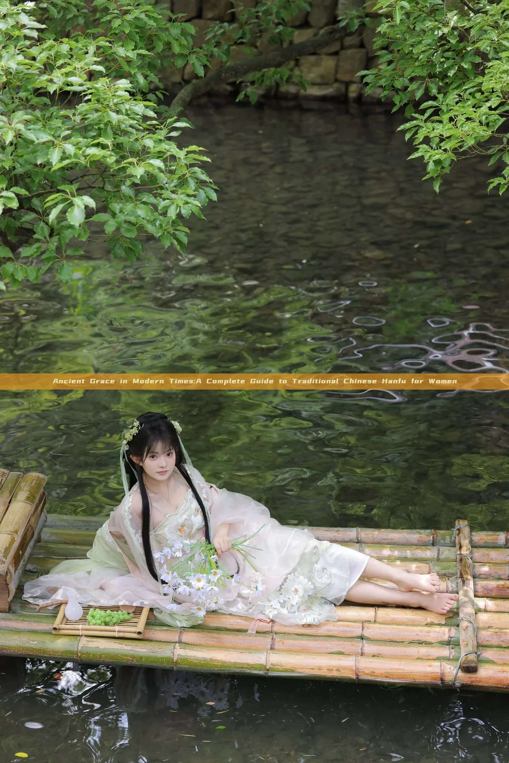 Ancient Grace in Modern Times:A Complete Guide to Traditional Chinese Hanfu for Women Ancient Grace in Modern Times:A Complete Guide to Traditional Chinese Hanfu for Women