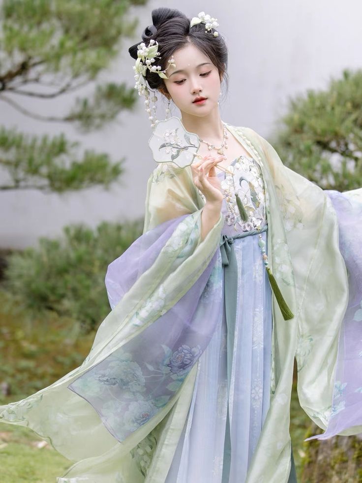 Ancient-Style Skirts for Young Girls:A Blend of Tradition and Fashion Ancient-Style Skirts for Young Girls:A Blend of Tradition and Fashion