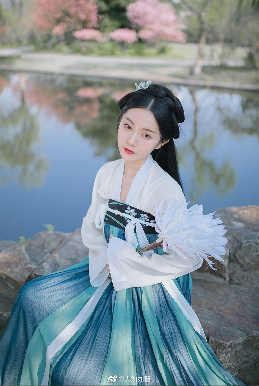 Summer Cheongsam Women:Embracing Traditional Elegance in the Heat of Summer Summer Cheongsam Women:Embracing Traditional Elegance in the Heat of Summer