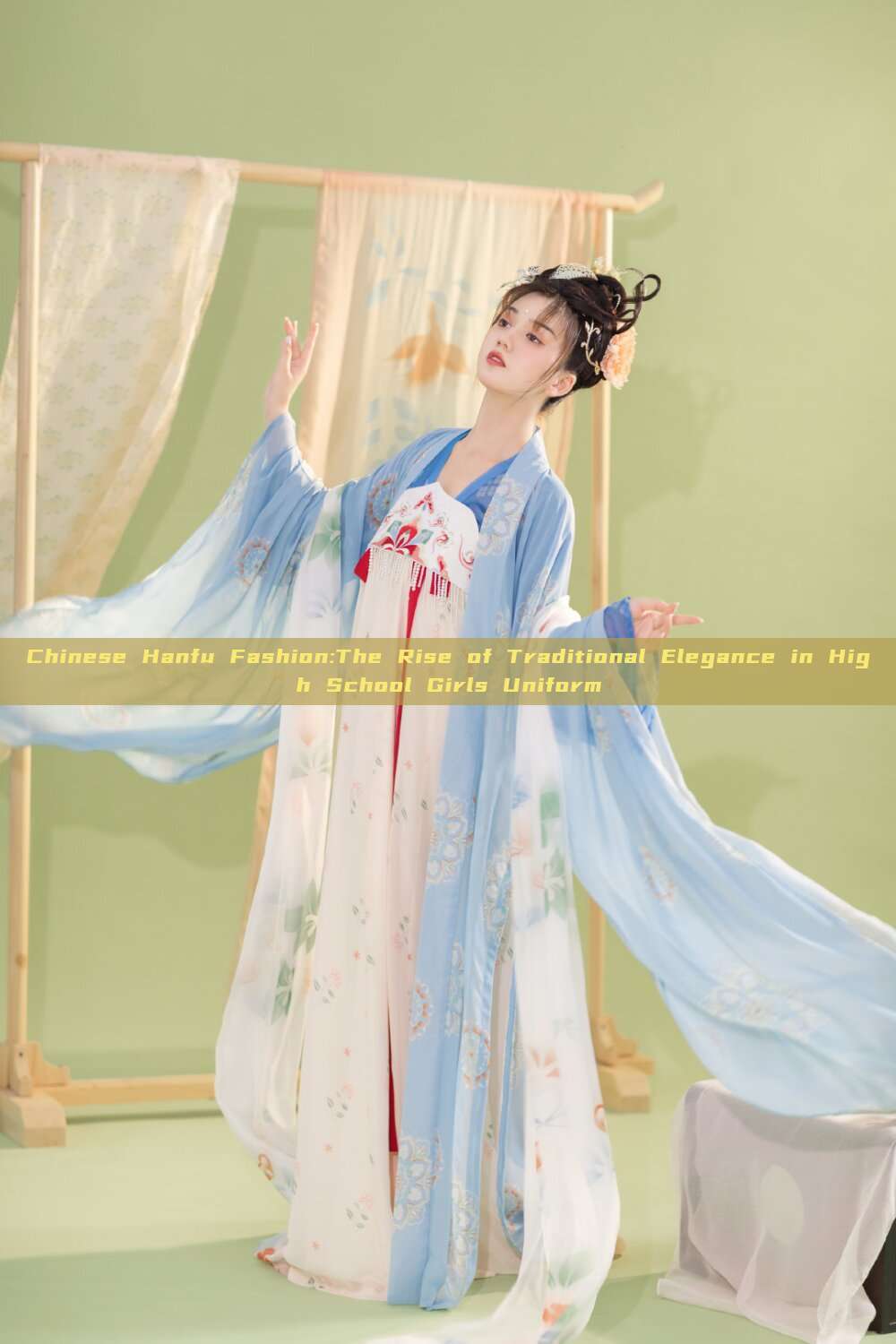 Chinese Hanfu Fashion:The Rise of Traditional Elegance in High School Girls Uniform Chinese Hanfu Fashion:The Rise of Traditional Elegance in High School Girls Uniform