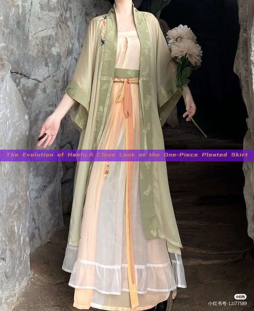 The Evolution of Hanfu:A Close Look at the One-Piece Pleated Skirt