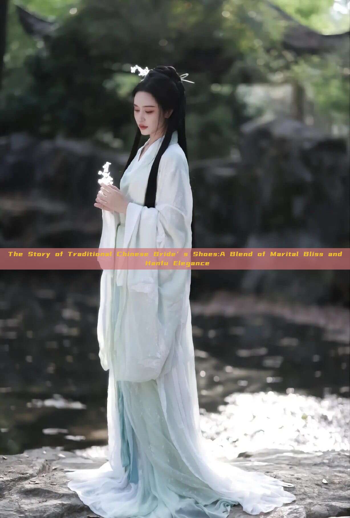 The Story of Traditional Chinese Bride’s Shoes:A Blend of Marital Bliss and Hanfu Elegance The Story of Traditional Chinese Bride’s Shoes:A Blend of Marital Bliss and Hanfu Elegance