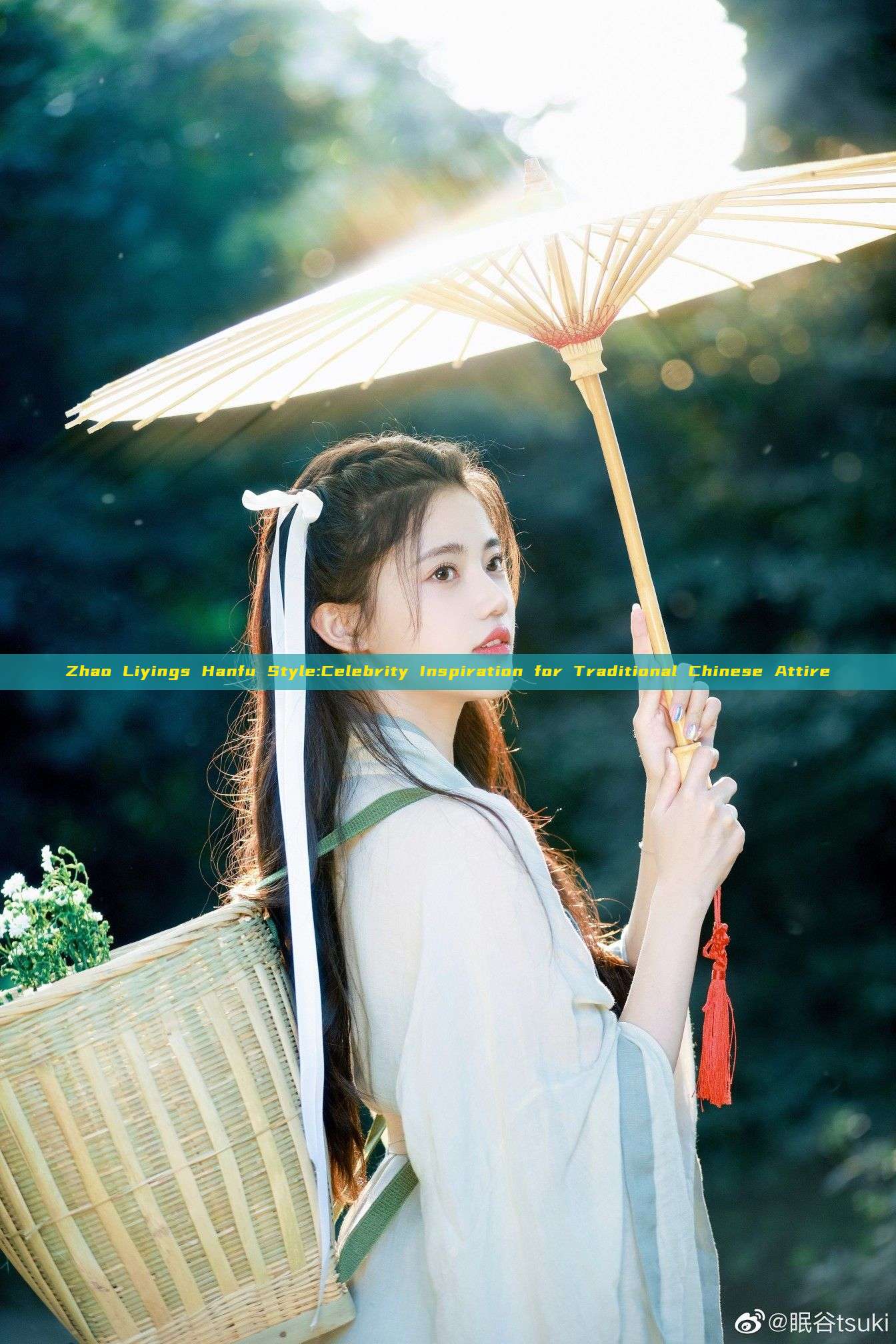 Zhao Liyings Hanfu Style:Celebrity Inspiration for Traditional Chinese Attire Zhao Liyings Hanfu Style:Celebrity Inspiration for Traditional Chinese Attire