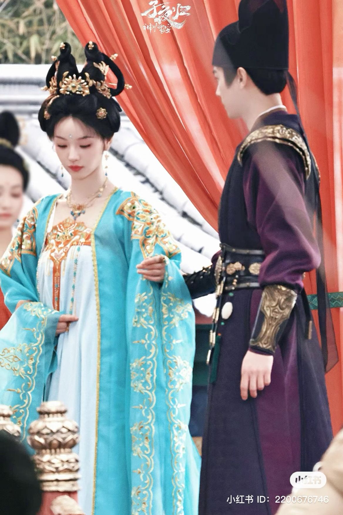Ming Dynasty Hanfu:The Elegance of a Noble Lady Ming Dynasty Hanfu:The Elegance of a Noble Lady