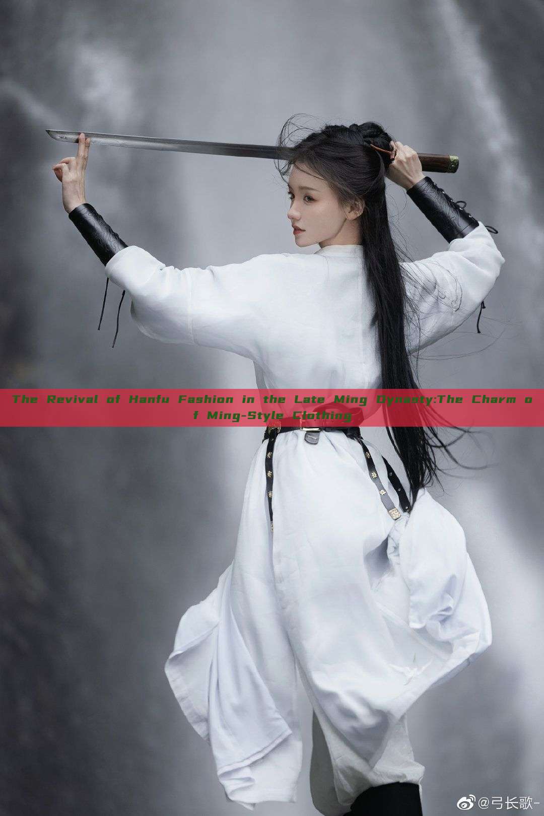 The Revival of Hanfu Fashion in the Late Ming Dynasty:The Charm of Ming-Style Clothing The Revival of Hanfu Fashion in the Late Ming Dynasty:The Charm of Ming-Style Clothing