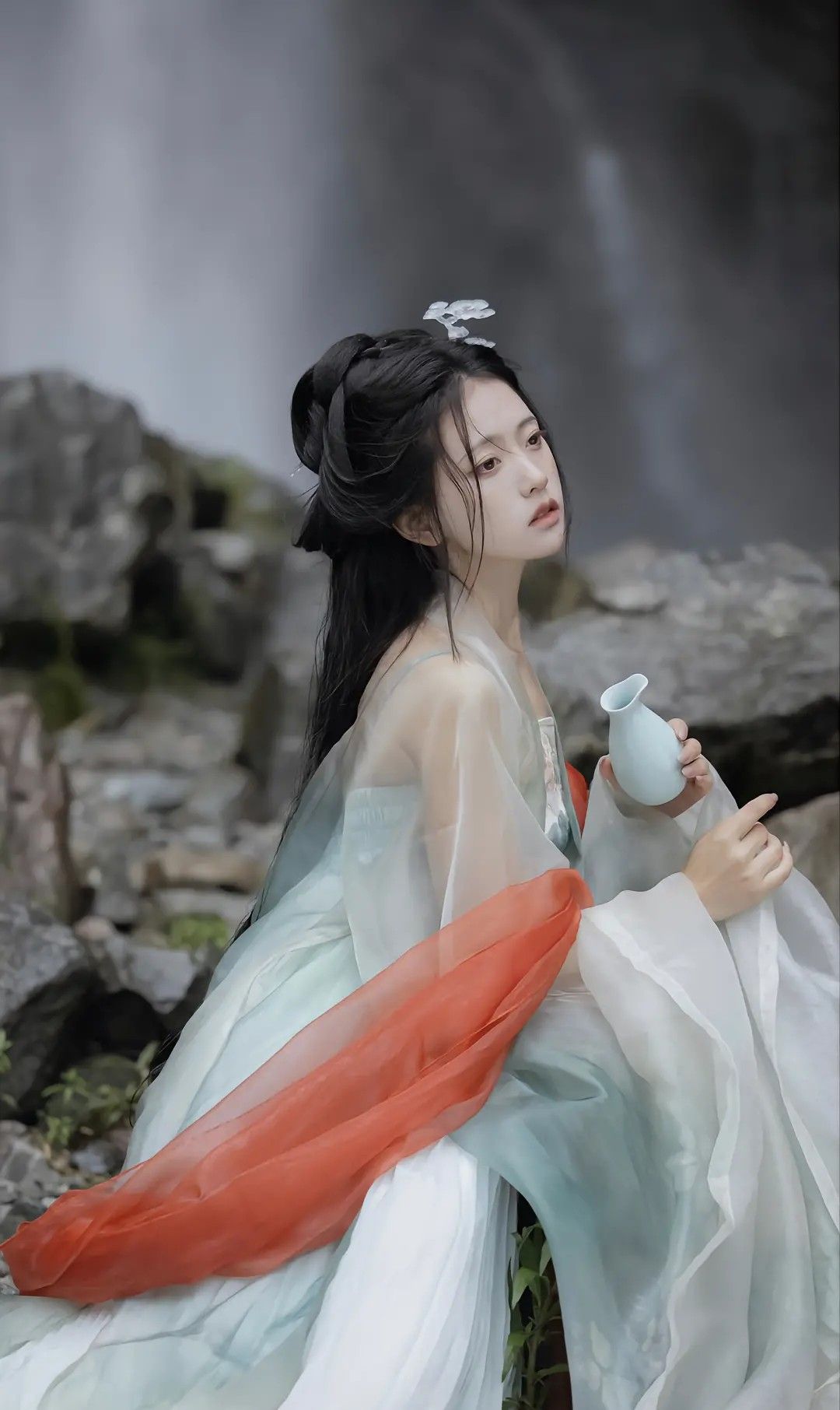 Embracing Tradition in 2024:The Evolution of Womens Cheongsam in Fashion Embracing Tradition in 2024:The Evolution of Womens Cheongsam in Fashion