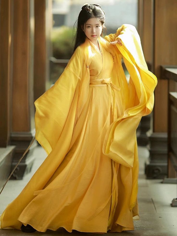 Plus Size Qiao Blue Flower Dress with Cheongsam Style:A Closer Look Plus Size Qiao Blue Flower Dress with Cheongsam Style:A Closer Look
