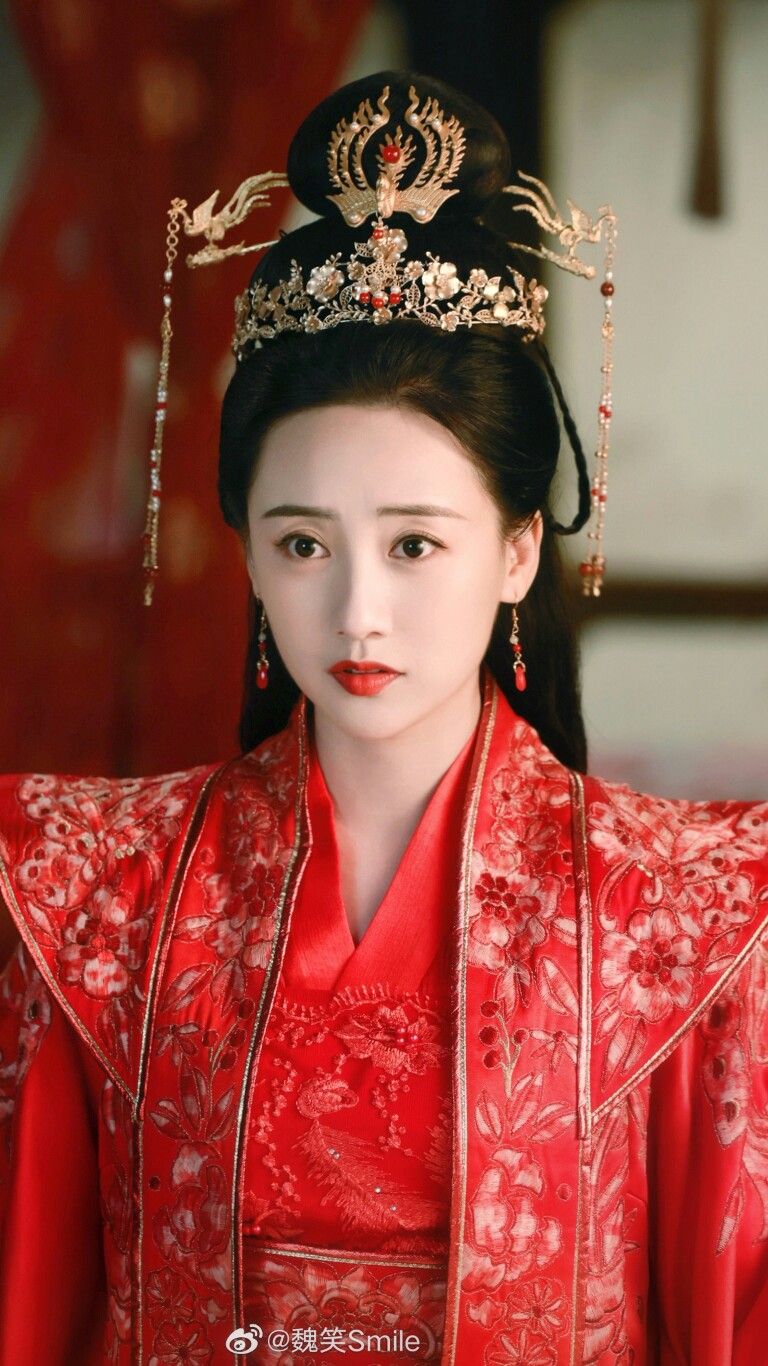 The All-Opening Front Panel Cheongsam:A Closer Look at its Design and Cultural Significance The All-Opening Front Panel Cheongsam:A Closer Look at its Design and Cultural Significance