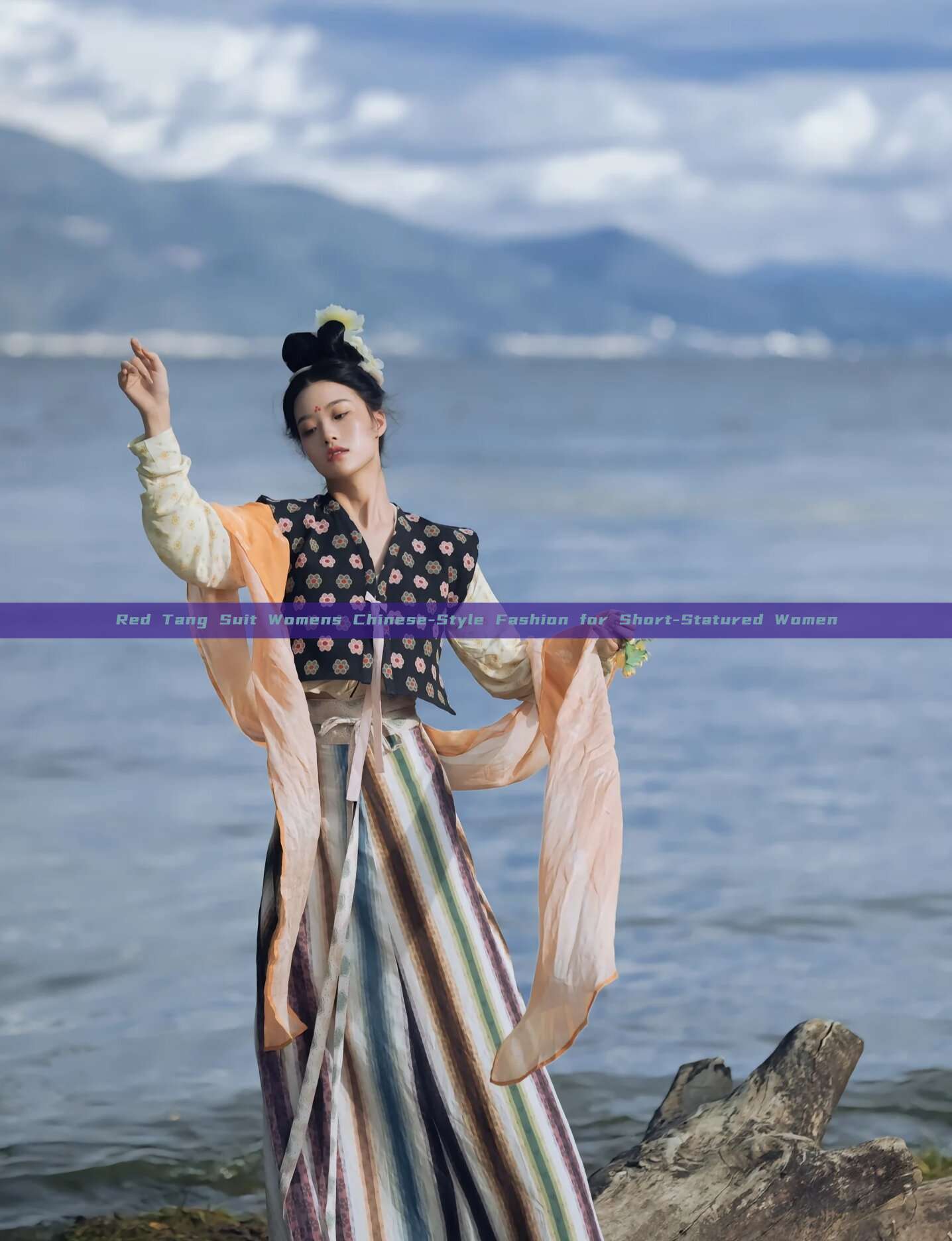 Red Tang Suit Womens Chinese-Style Fashion for Short-Statured Women