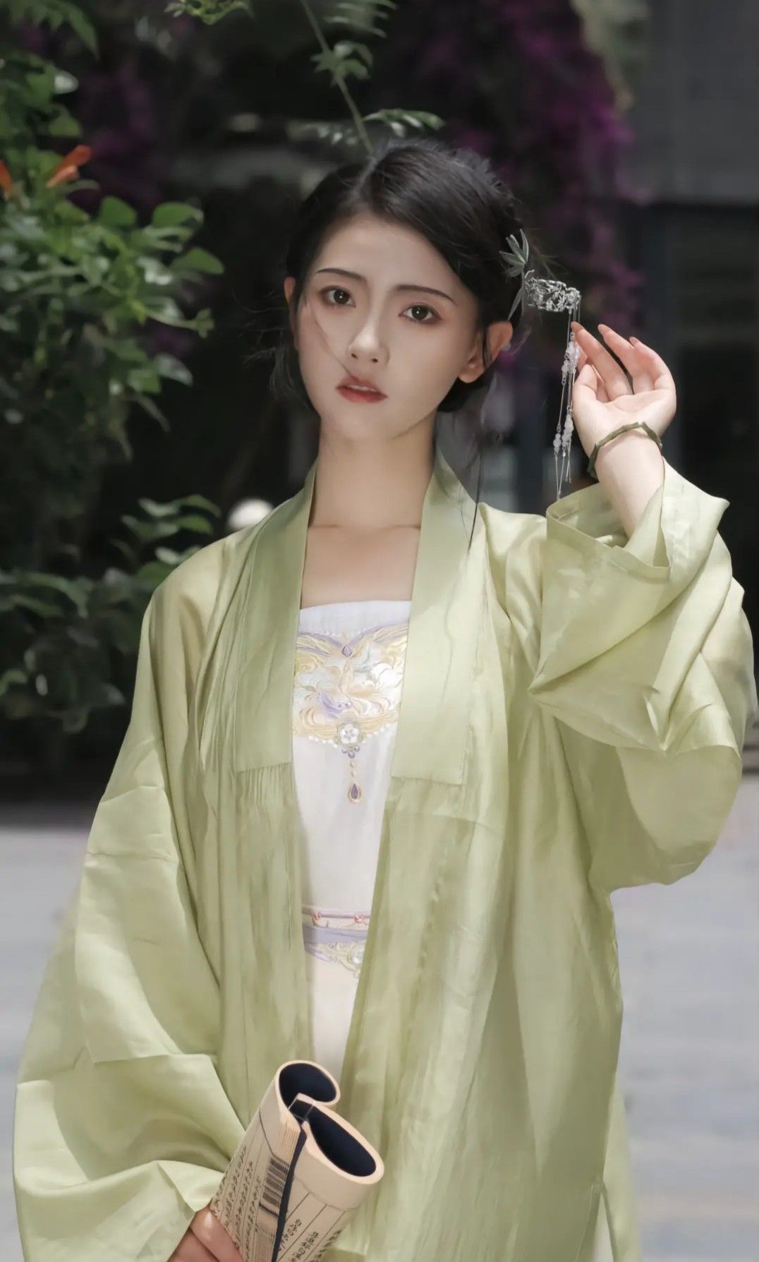 A Girls Journey into Immortal Beauty:The Enchanting Hanfu Fashion for Little Girls A Girls Journey into Immortal Beauty:The Enchanting Hanfu Fashion for Little Girls