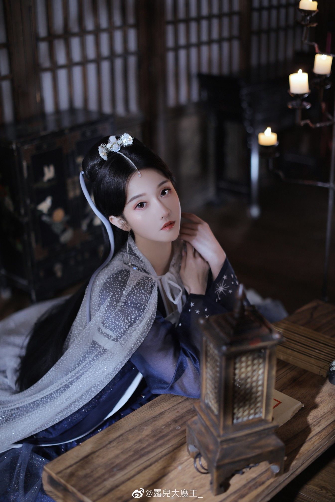 Traditional Chinese Womens Fashion:The Charm of Tang-Style Horseface Skirt with Chinese Elements Traditional Chinese Womens Fashion:The Charm of Tang-Style Horseface Skirt with Chinese Elements