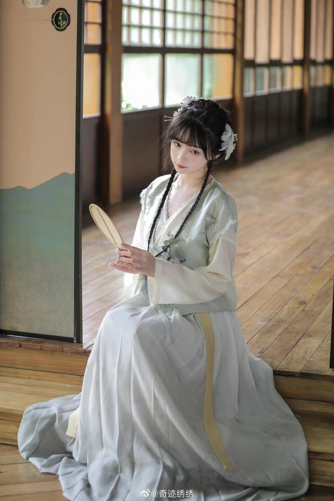 The Battle Armor of Zhao Zilong:The Splendidry of the Five Tiger Generals in Hanfu The Battle Armor of Zhao Zilong:The Splendidry of the Five Tiger Generals in Hanfu